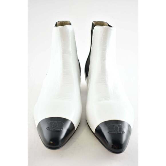 Chanel 19B White Black Leather Cone CC Logo Ankle Short Pointed Chelsea Boot 41 - Picture 6 of 11